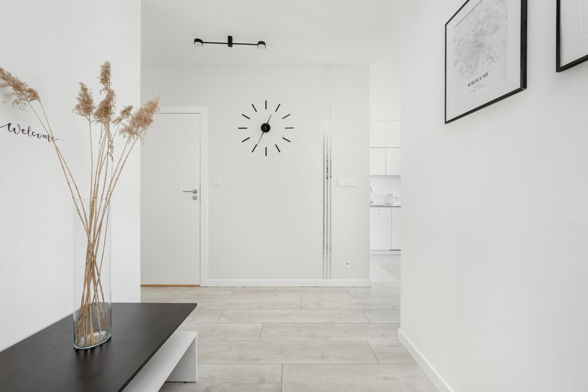 Miedziana Bright Apartment With Balcony And Parking Wroclaw By Noclegi Renters Bagian luar foto