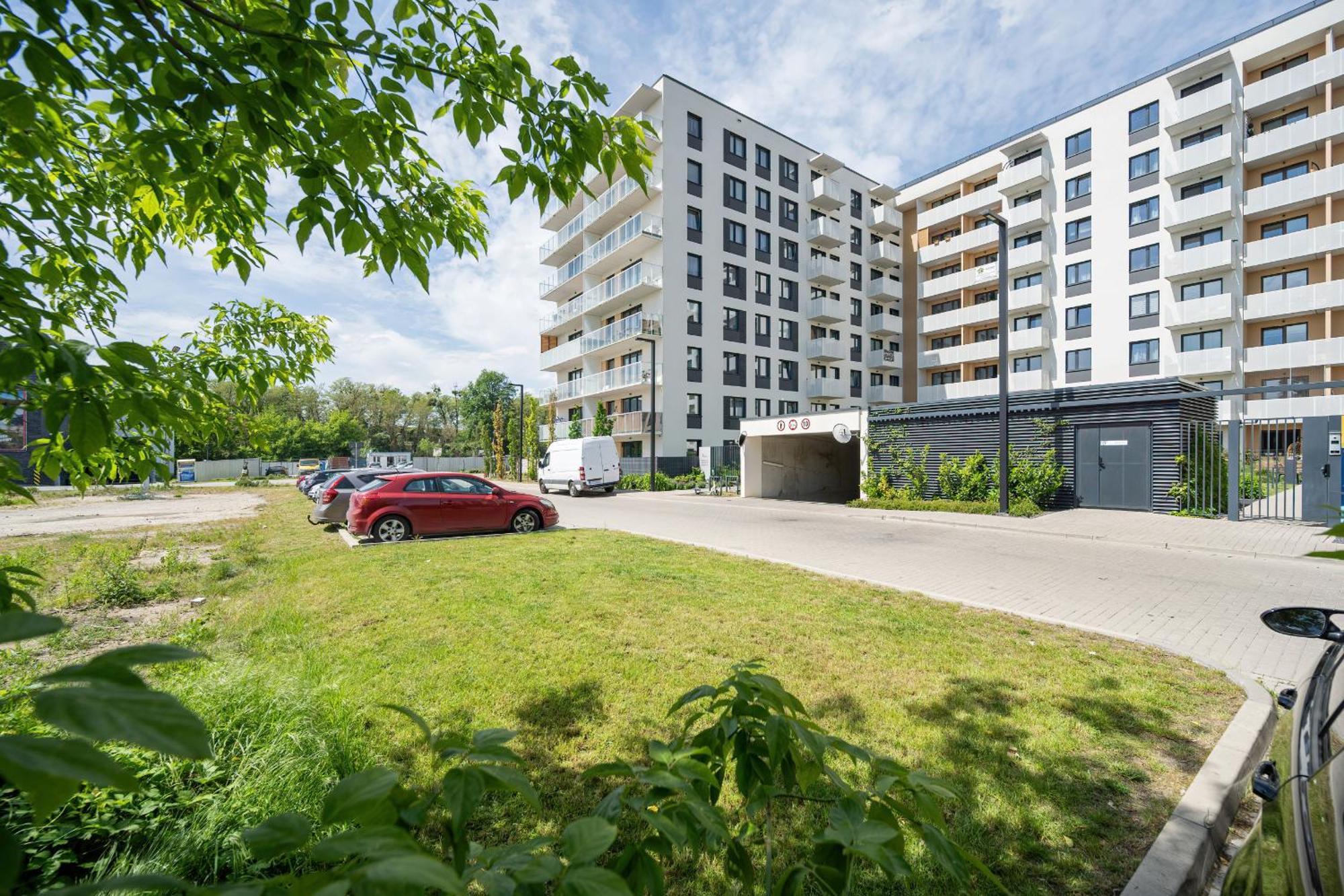 Miedziana Bright Apartment With Balcony And Parking Wroclaw By Noclegi Renters Bagian luar foto
